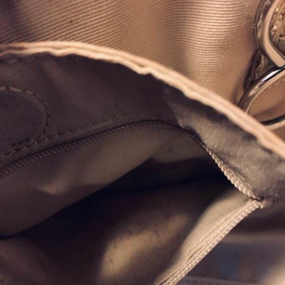 Coach Getaway Signature Nylon Cosmetic  Travel Bag Fuschia - Picture 6 of 7